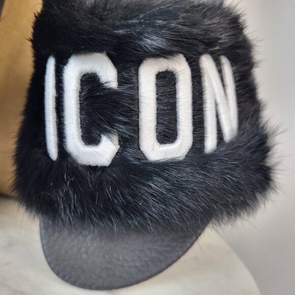 NWB~$825~DSQUARED2~7.5/8~ICON BLACK WHITE GENUINE  RABBIT FUR SANDALS SLIDES - Picture 3 of 16